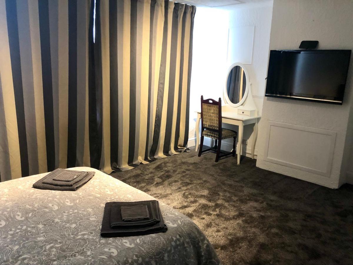 Апартаменти Ac Lounge 125 Рокфорд Екстер'єр фото
